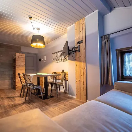 Colombo Myholidaylivigno *